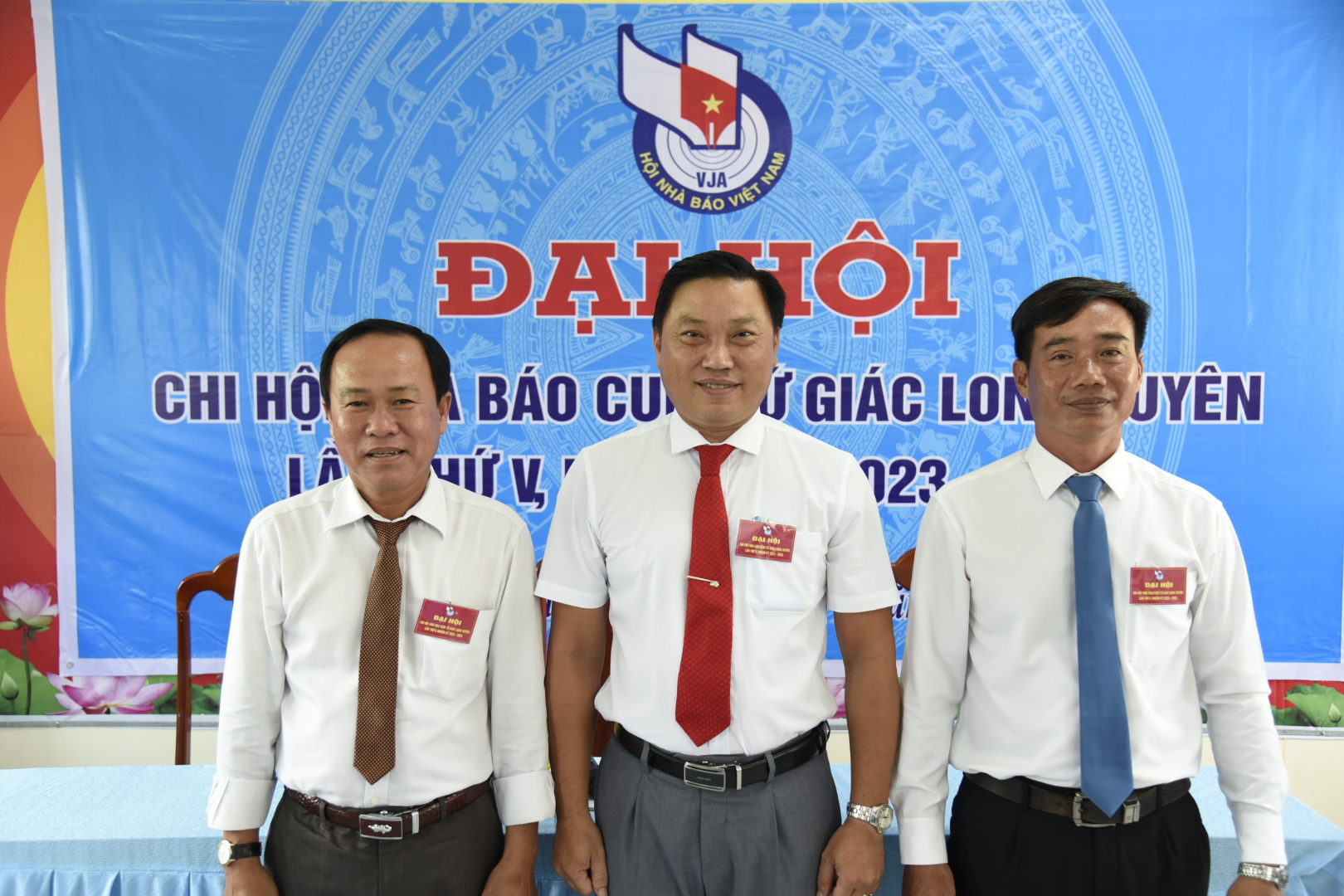 8. Chi hội nhà báo Cụm Tứ giác Long Xuyên